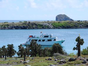 Aida Maria Yacht in Galapagos Waters